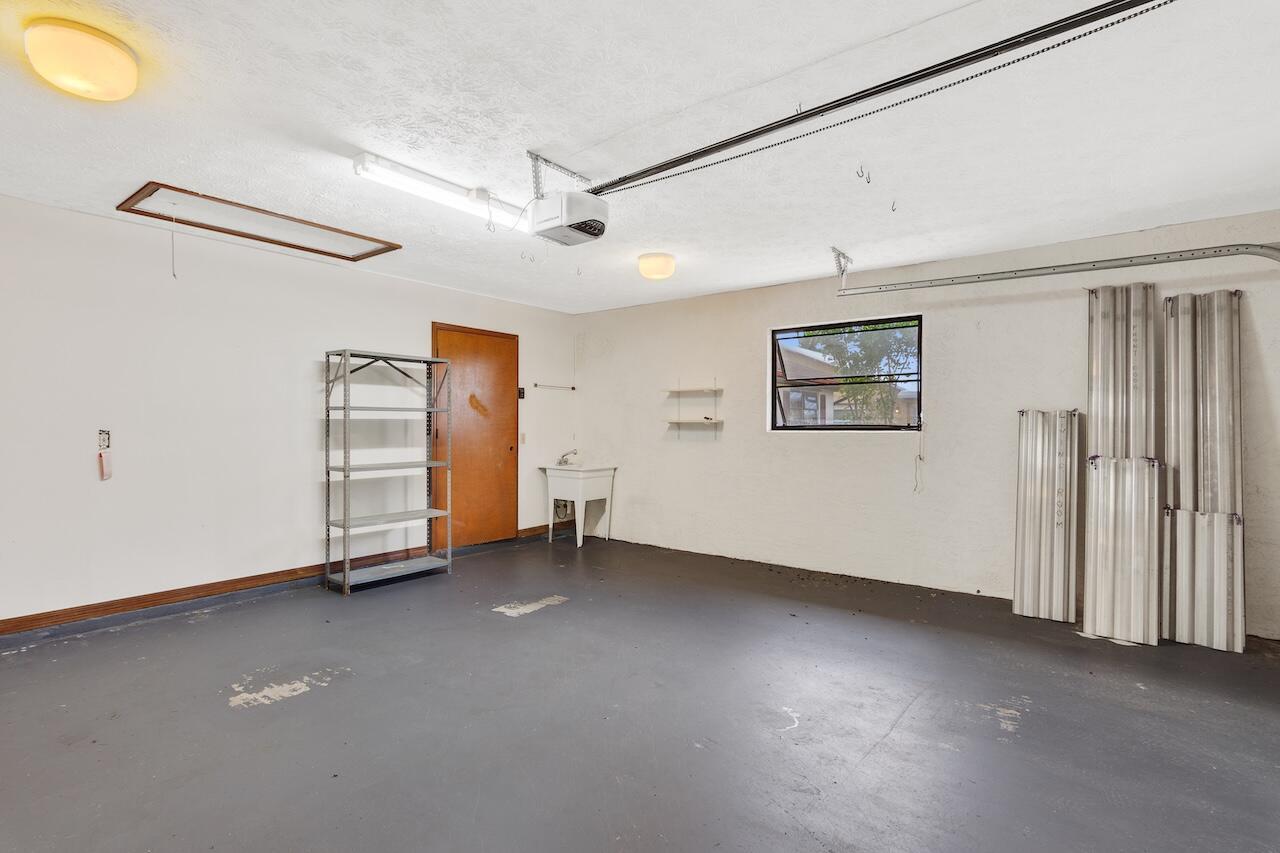 PORT ST LUCIE SECTION 13 - Residential