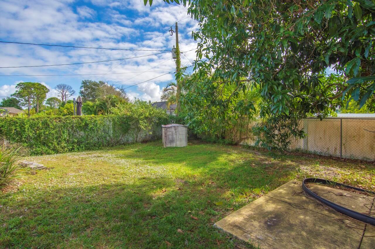 PORT ST LUCIE SECTION 13 - Residential