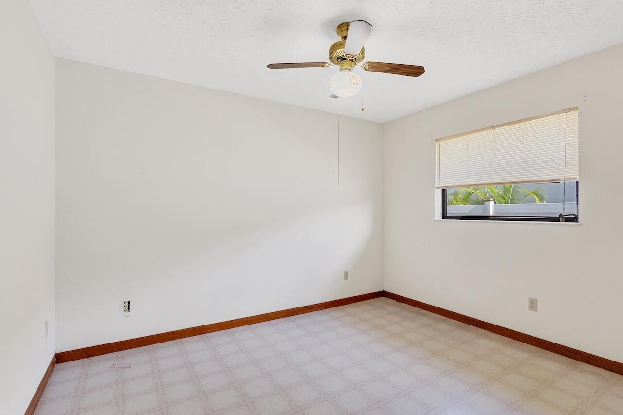 PORT ST LUCIE SECTION 13 - Residential