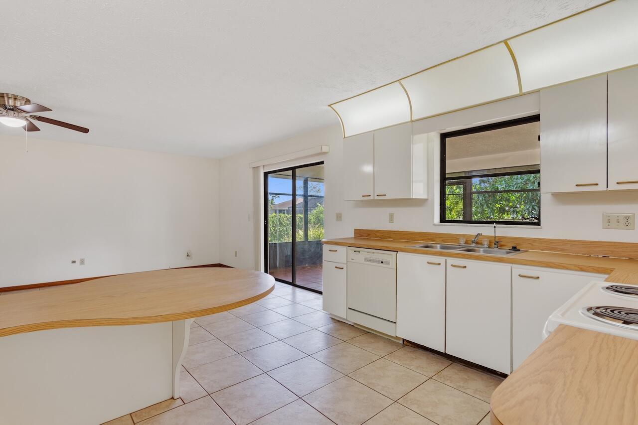 PORT ST LUCIE SECTION 13 - Residential