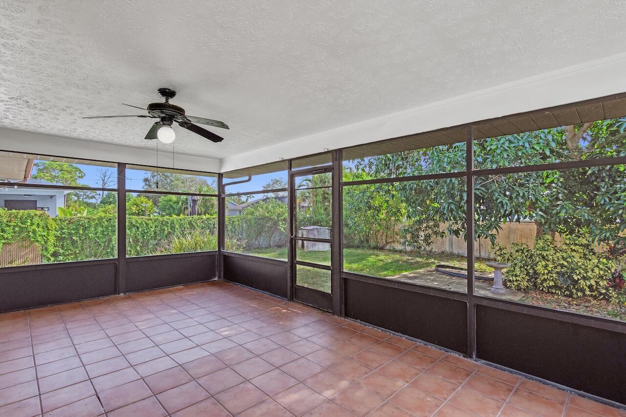 PORT ST LUCIE SECTION 13 - Residential