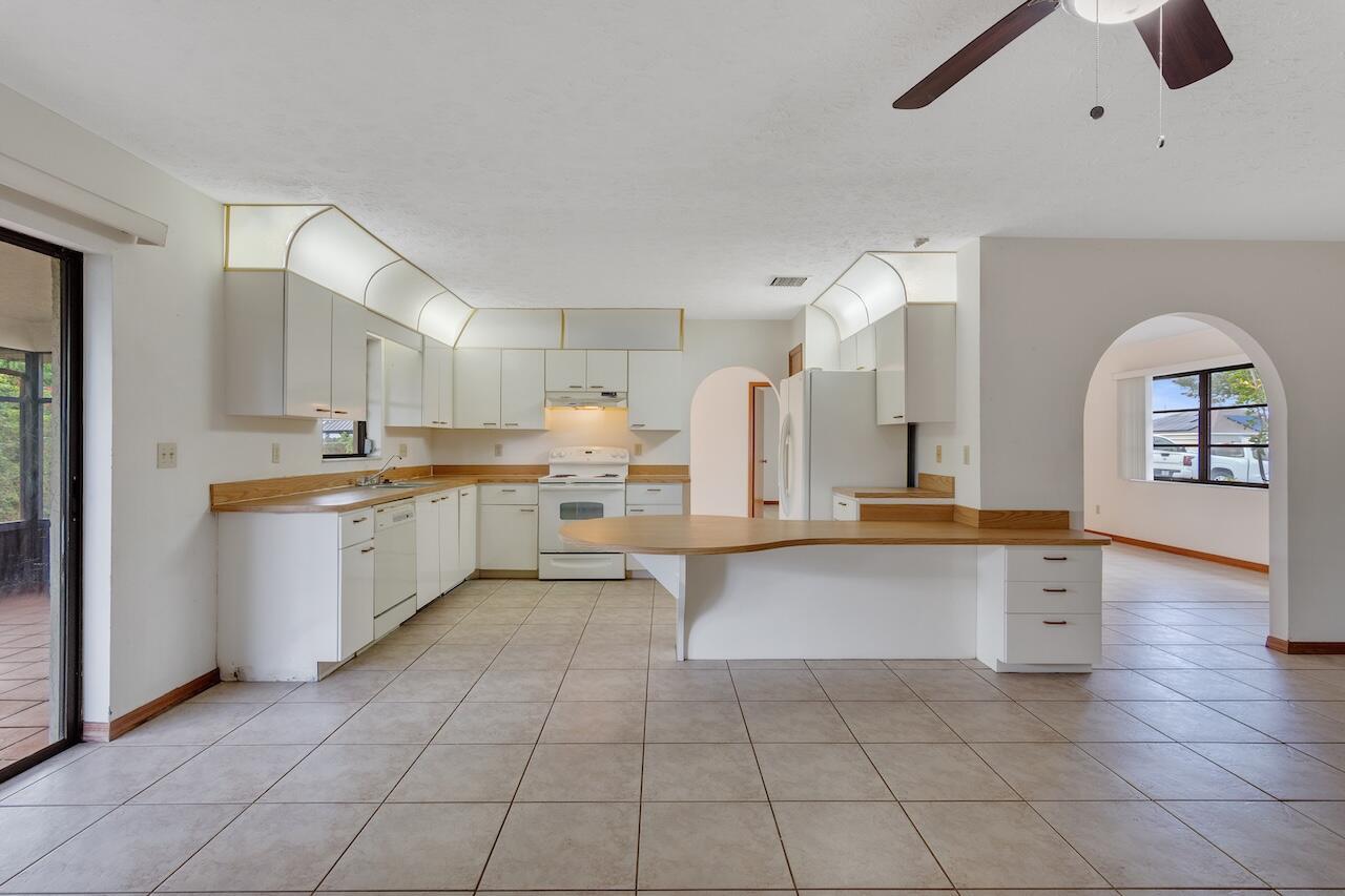 PORT ST LUCIE SECTION 13 - Residential