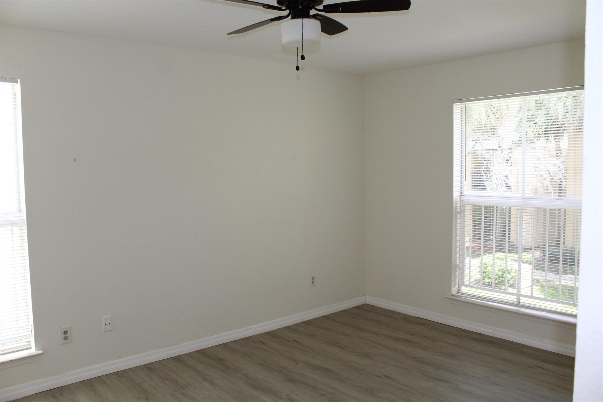 SAVANNAH AT RIVERSIDE CON - Residential Lease