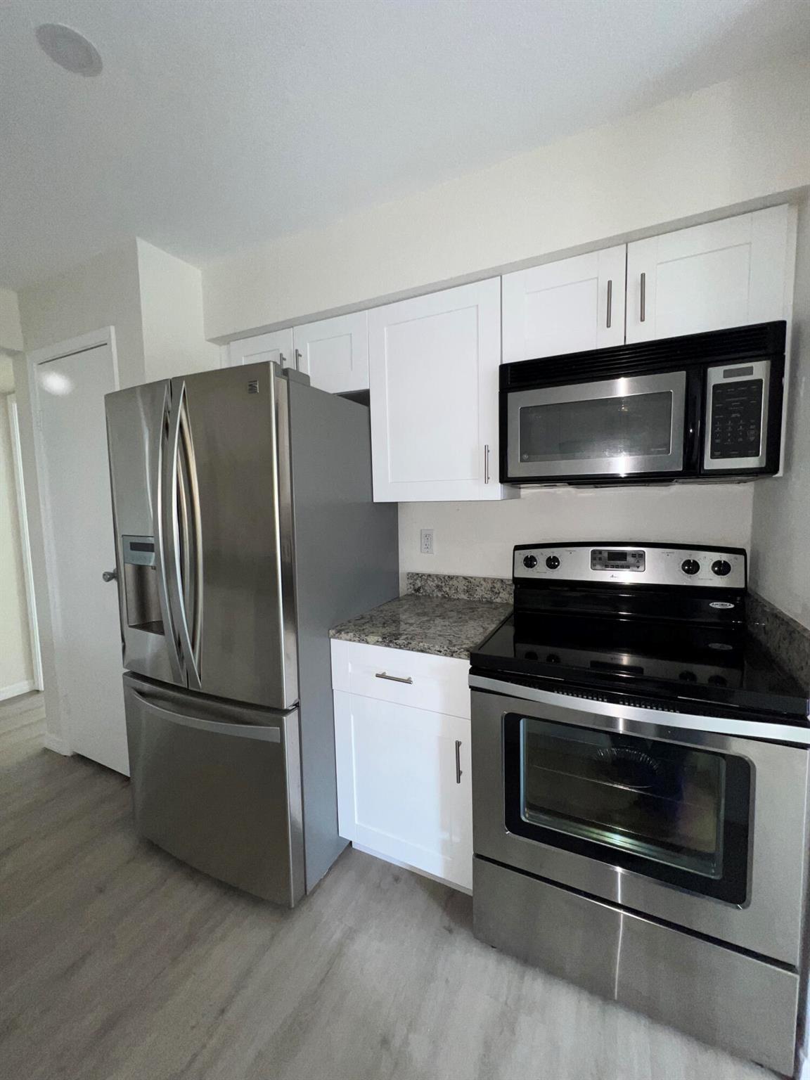 SAVANNAH AT RIVERSIDE CON - Residential Lease