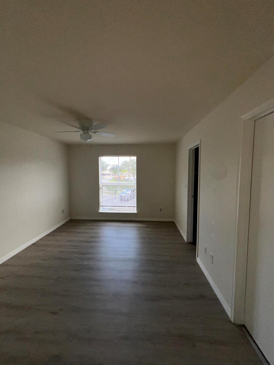 SAVANNAH AT RIVERSIDE CON - Residential Lease