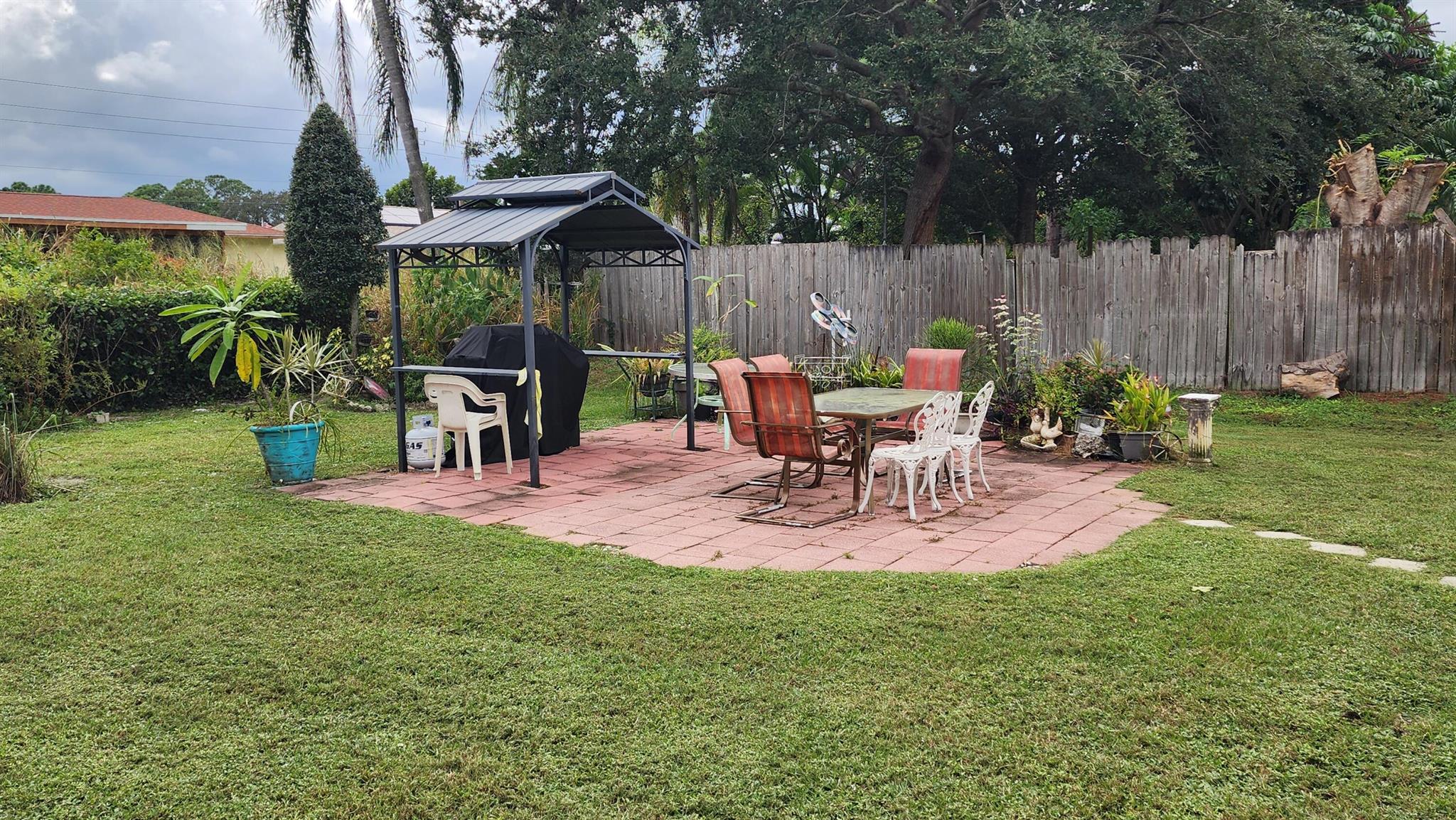 PORT ST LUCIE SECTION 13 - Residential Lease