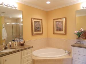 Harbour Isle At Hutchinso - Residential