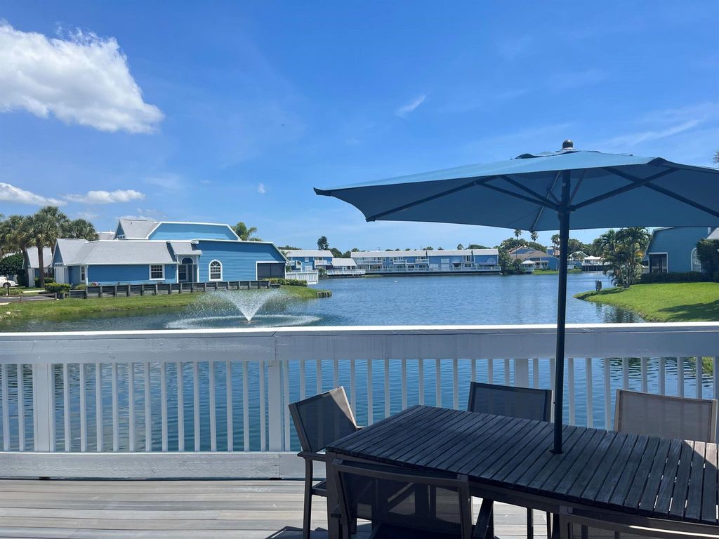 Photo of 902 Ocean Dunes Circle, Jupiter, FL 33477 (MLS # R10954925)
