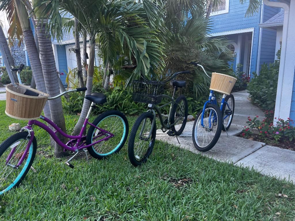 Photo of 902 Ocean Dunes Circle, Jupiter, FL 33477 (MLS # R10954925)