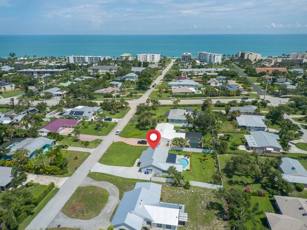 Photo of 606 Conn Way, Vero Beach, FL 32963 (MLS # R11160739)