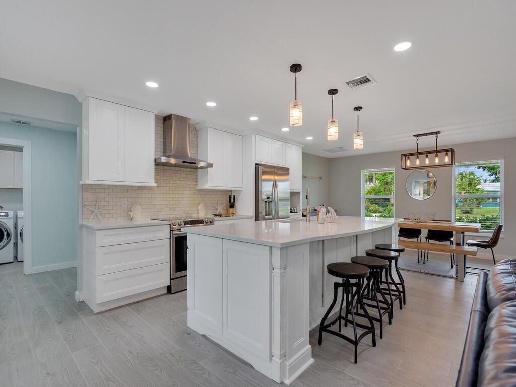 Photo of 606 Conn Way, Vero Beach, FL 32963 (MLS # R11160739)