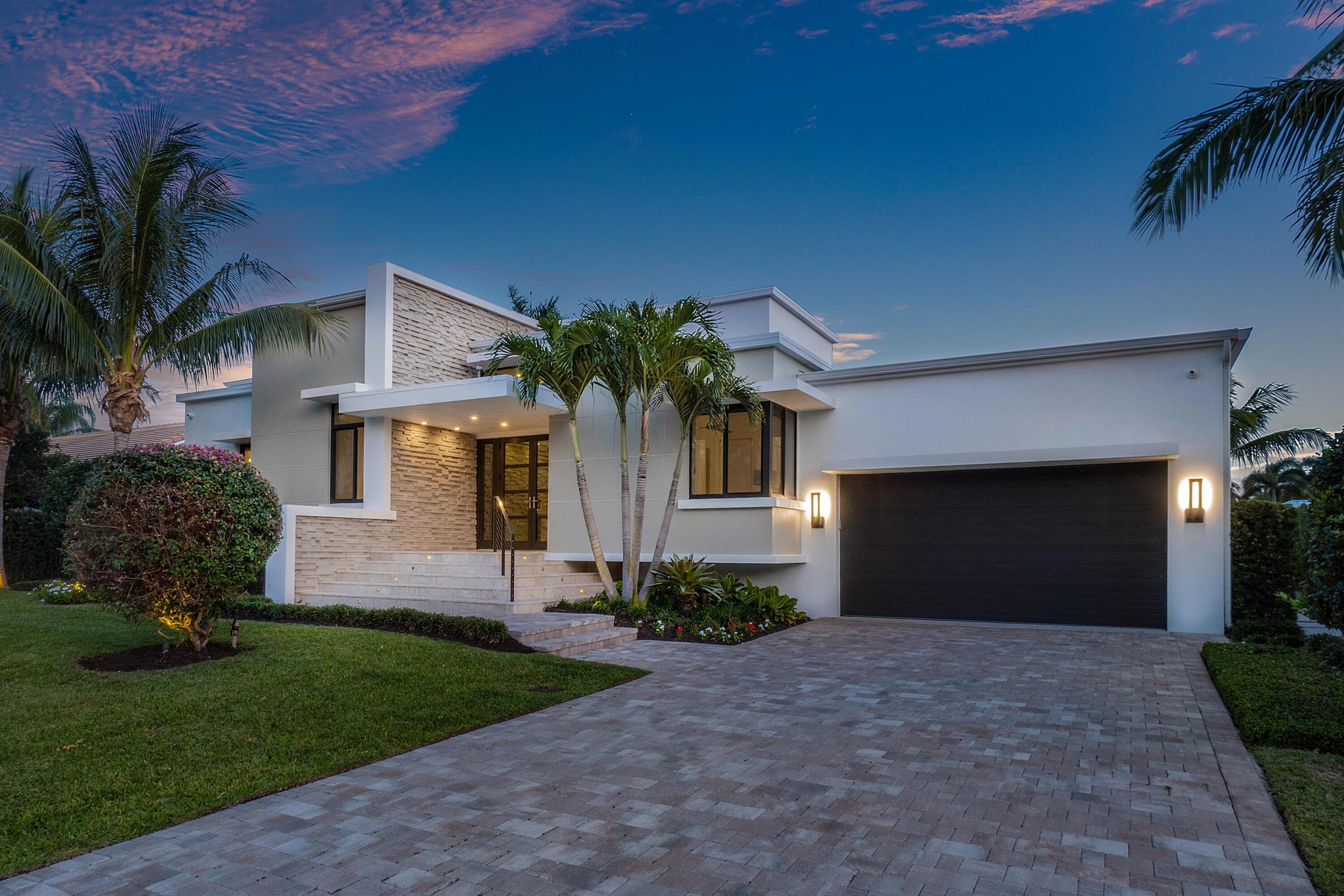 TROPIC ISLE - Residential