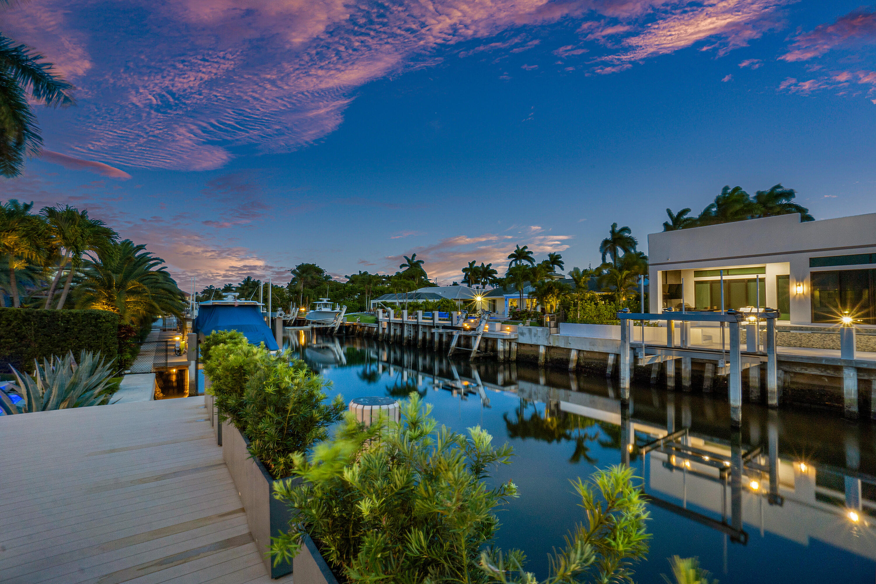 TROPIC ISLE - Residential