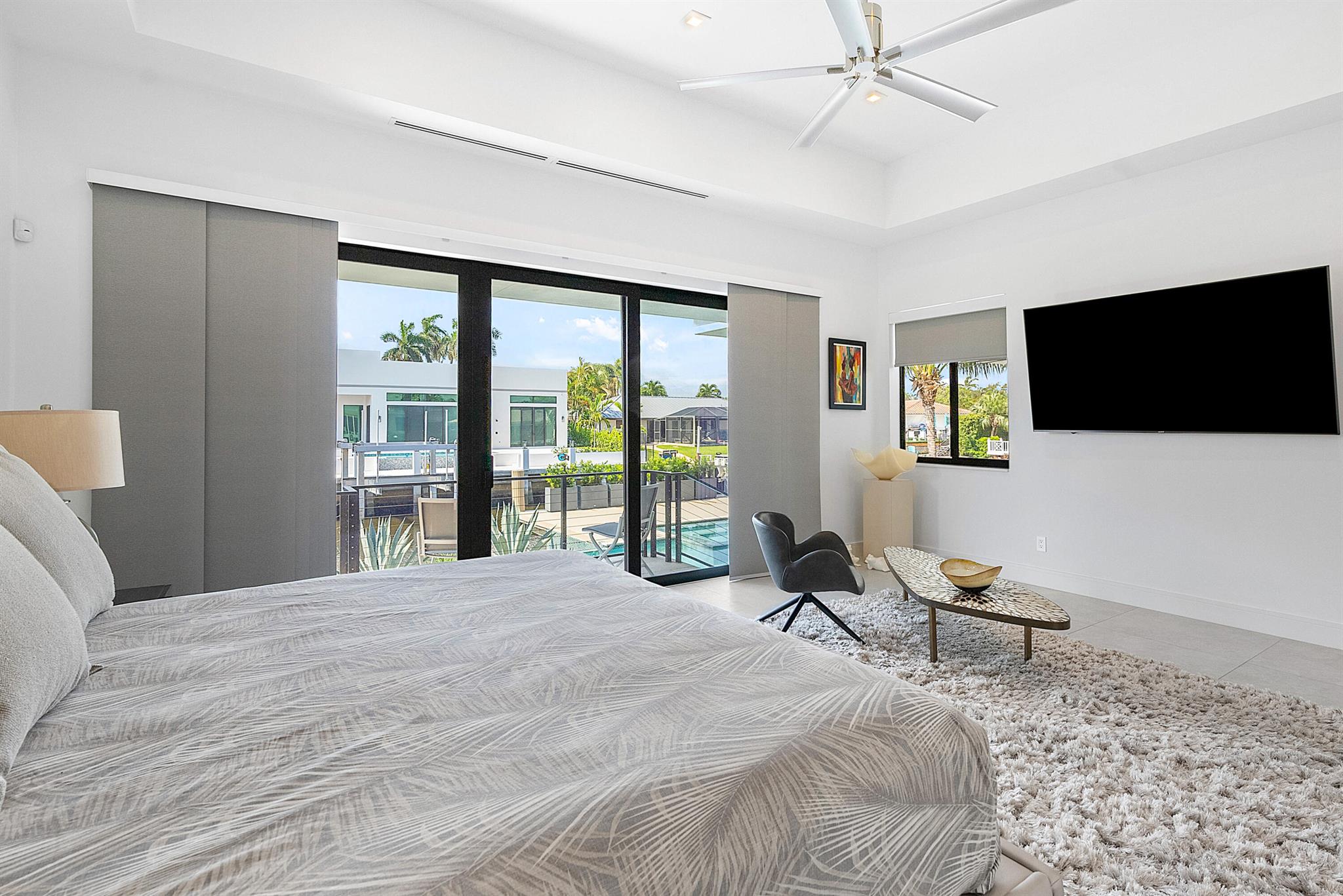 TROPIC ISLE - Residential