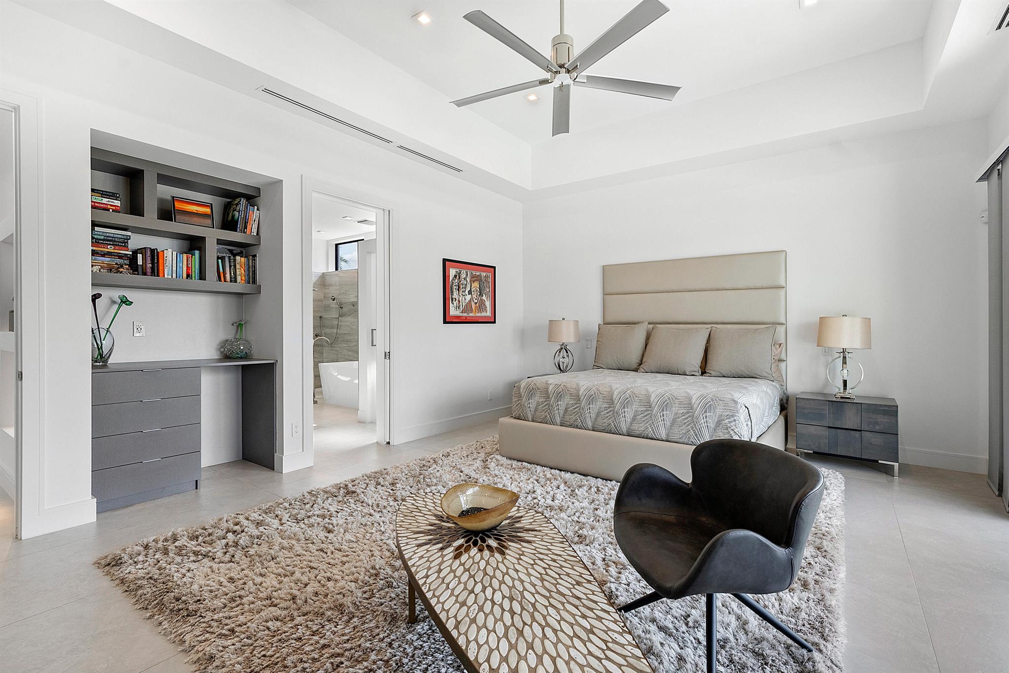 TROPIC ISLE - Residential