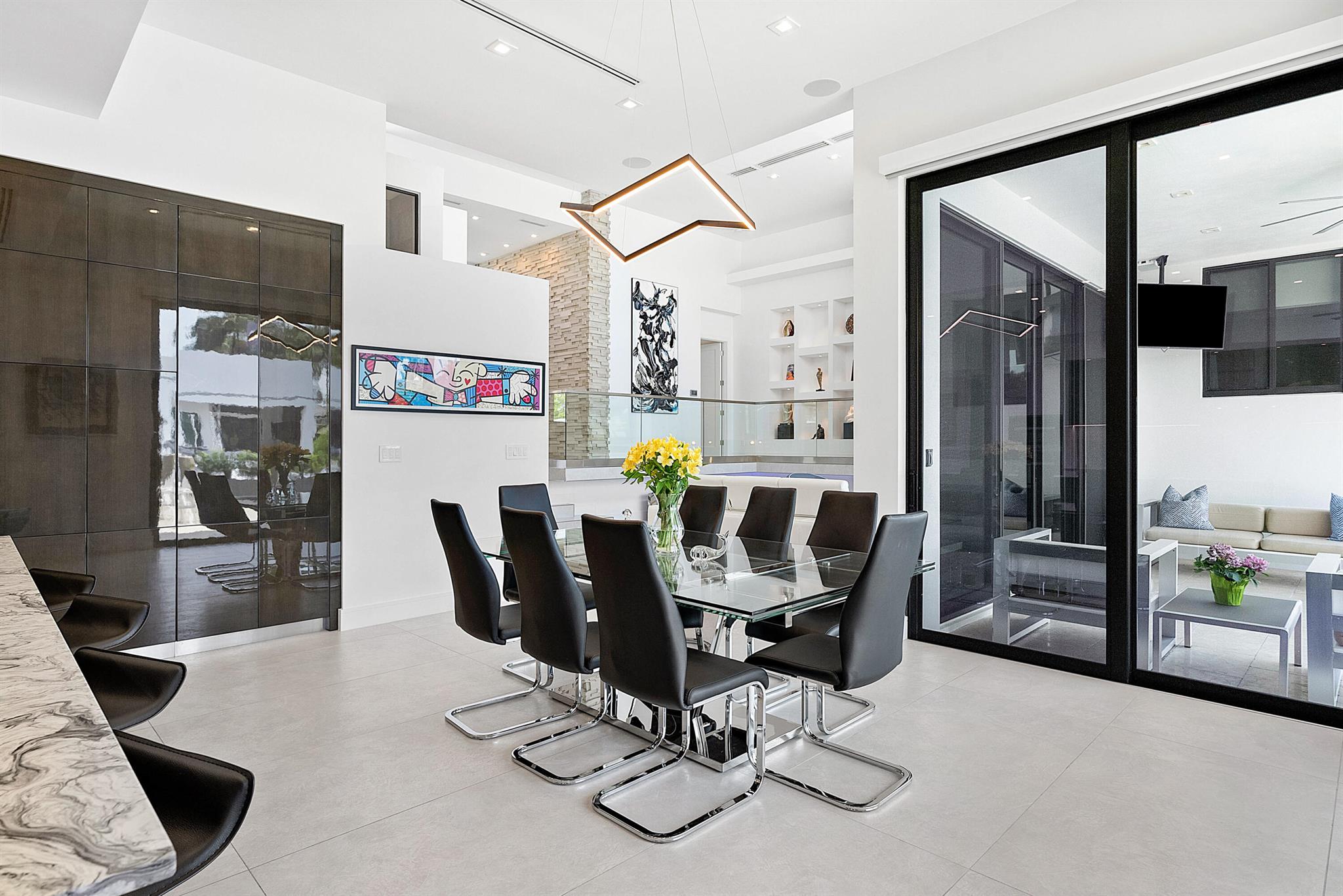 TROPIC ISLE - Residential