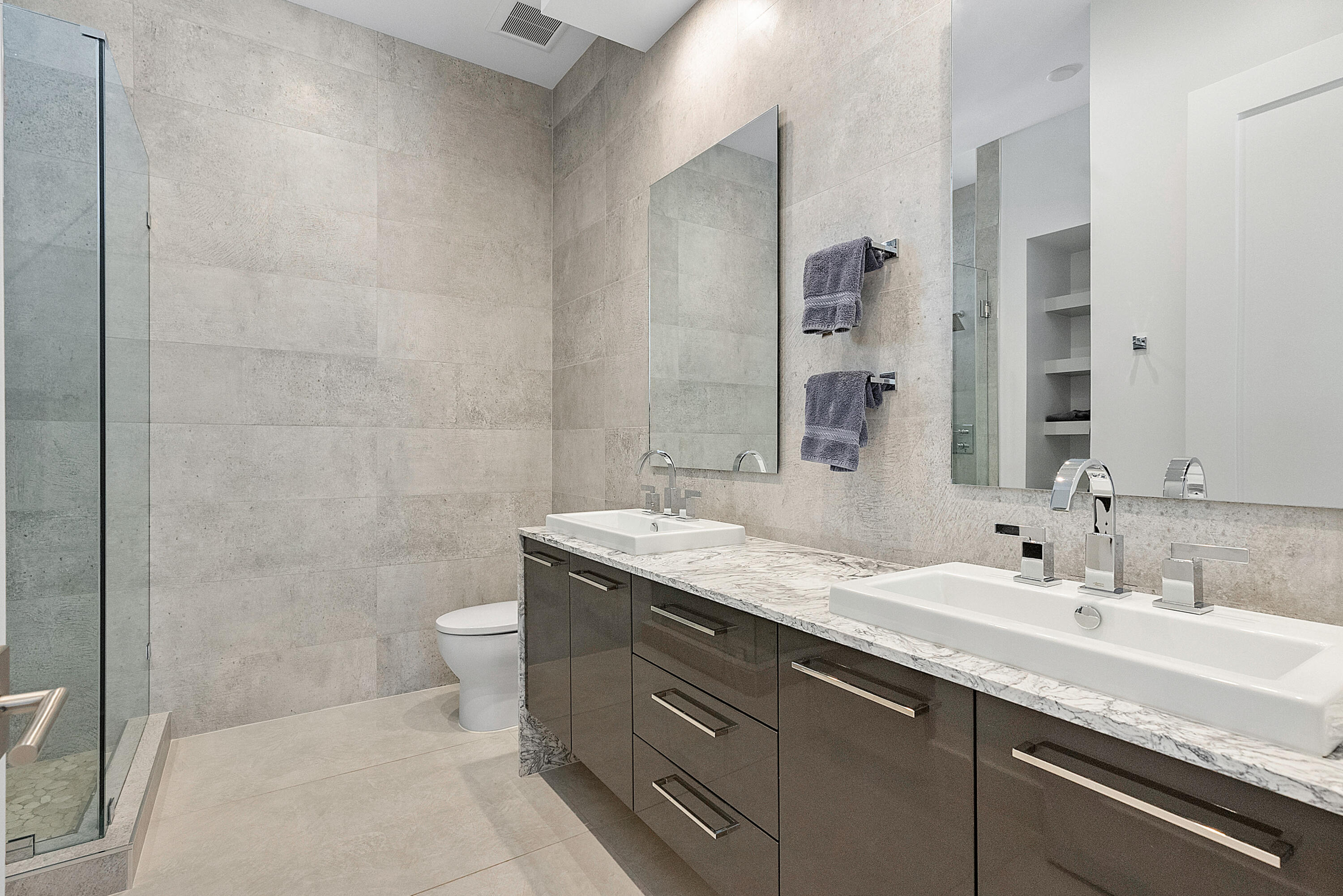 TROPIC ISLE - Residential