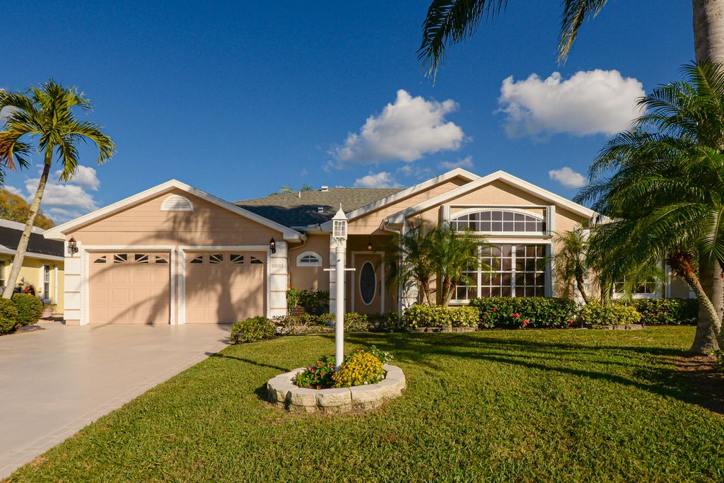 Photo of 6816 Shelley Terrace, Port Saint Lucie, FL 34952 (MLS # R10956289)