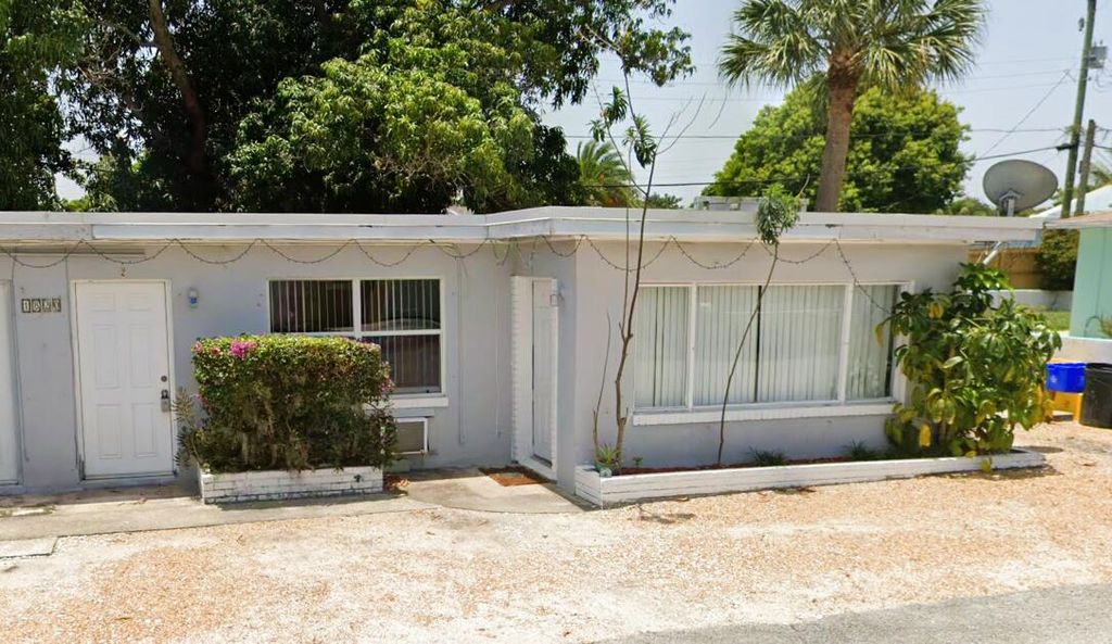 Photo of 1820 Redbank Road #3, North Palm Beach, FL 33408 (MLS # R10983416)