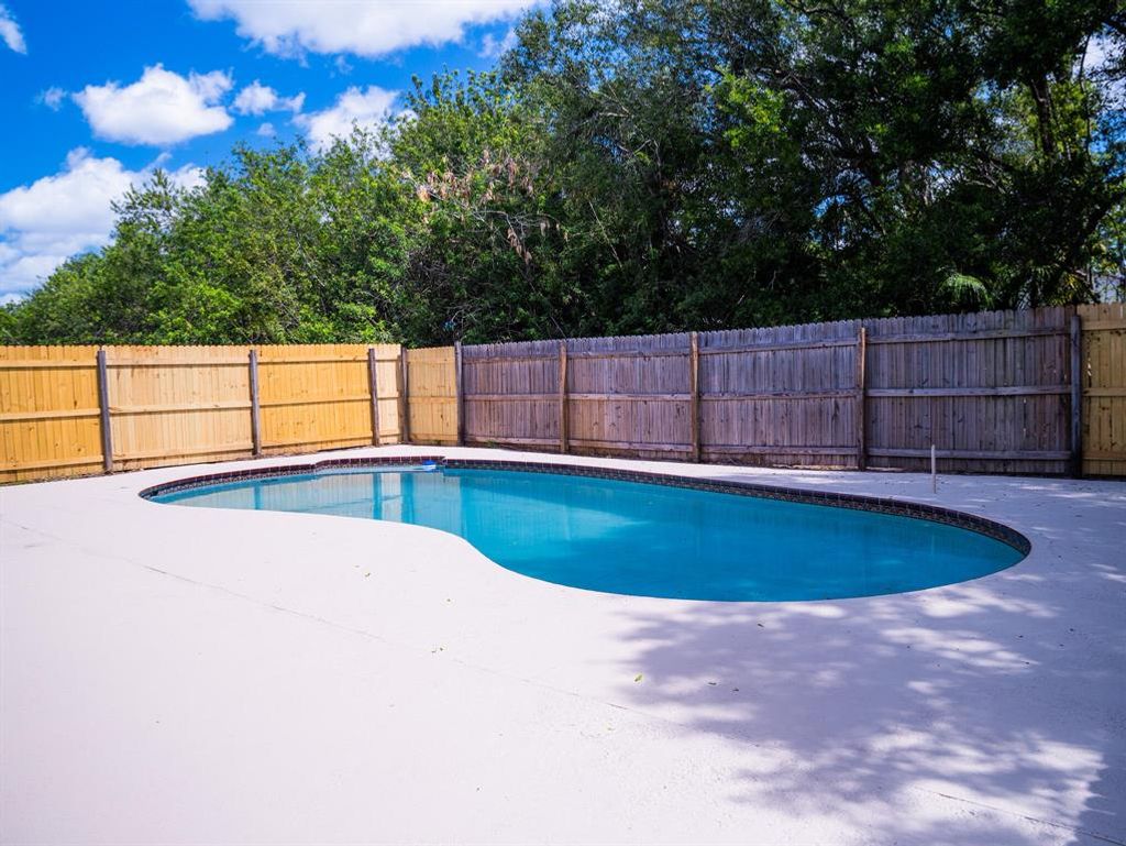 Photo of 11526 Willis Road, Fort Pierce, FL 34945 (MLS # R10870751)