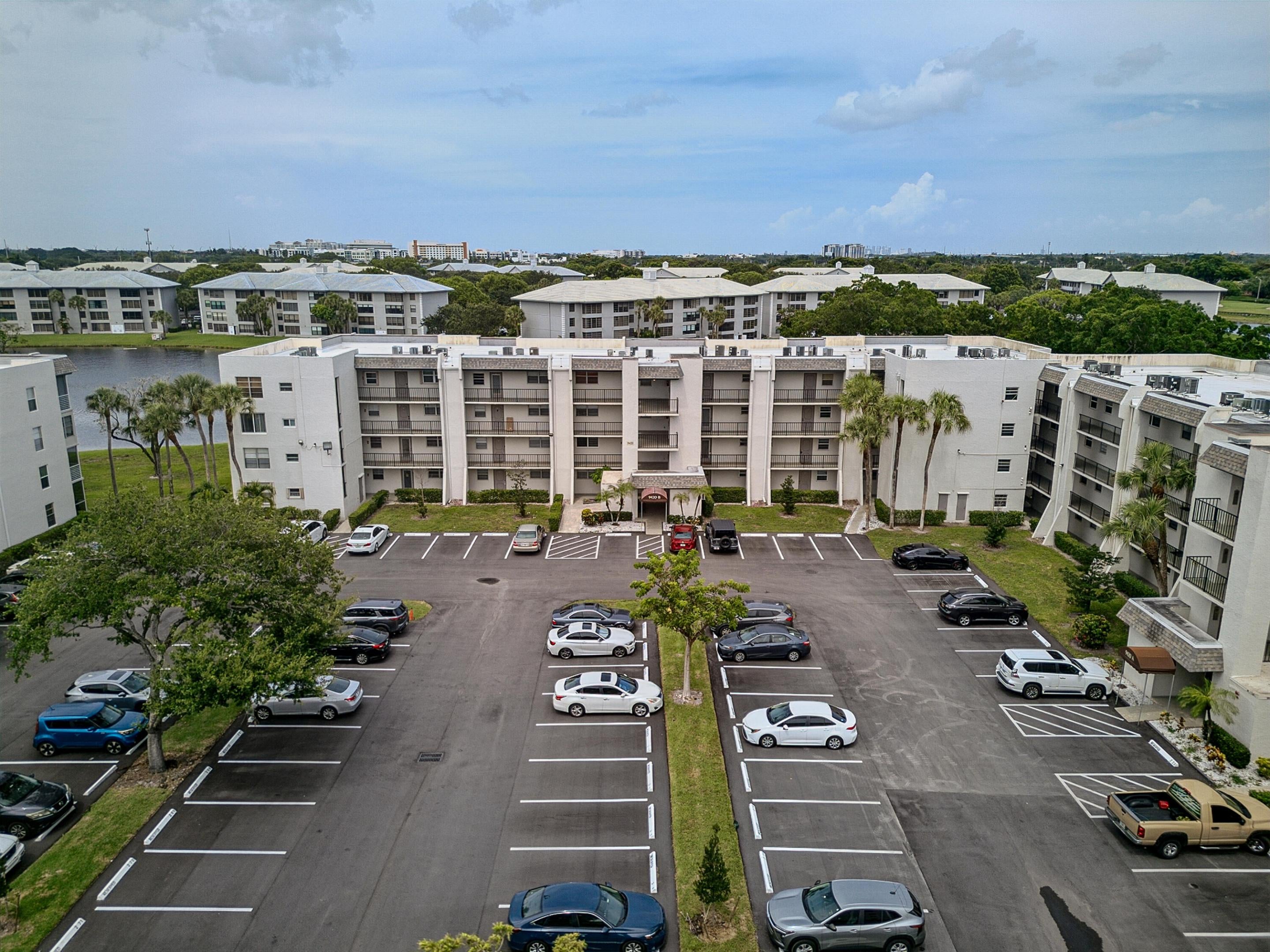 9420 Poinciana Place 108, Davie FL 33324