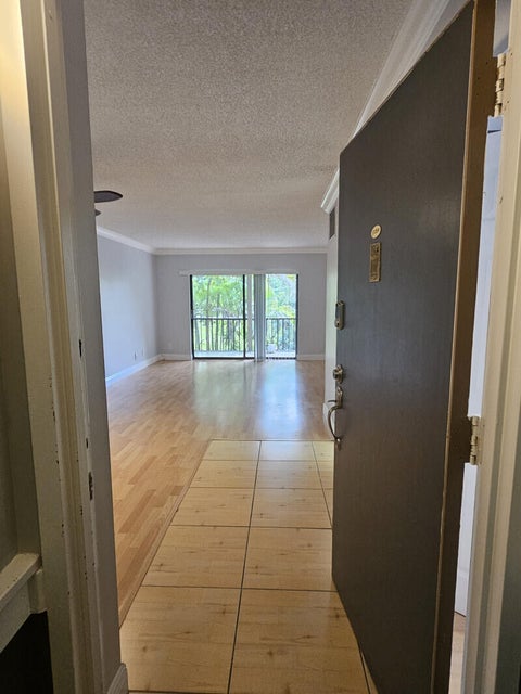 Tiny photo for 3105 Oakland Shores Drive #j204, Oakland Park, FL 33309 (MLS # B26079458)