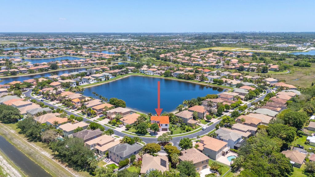 Photo of 1324 Beacon Circle, Wellington, FL 33414 (MLS # B26026086)