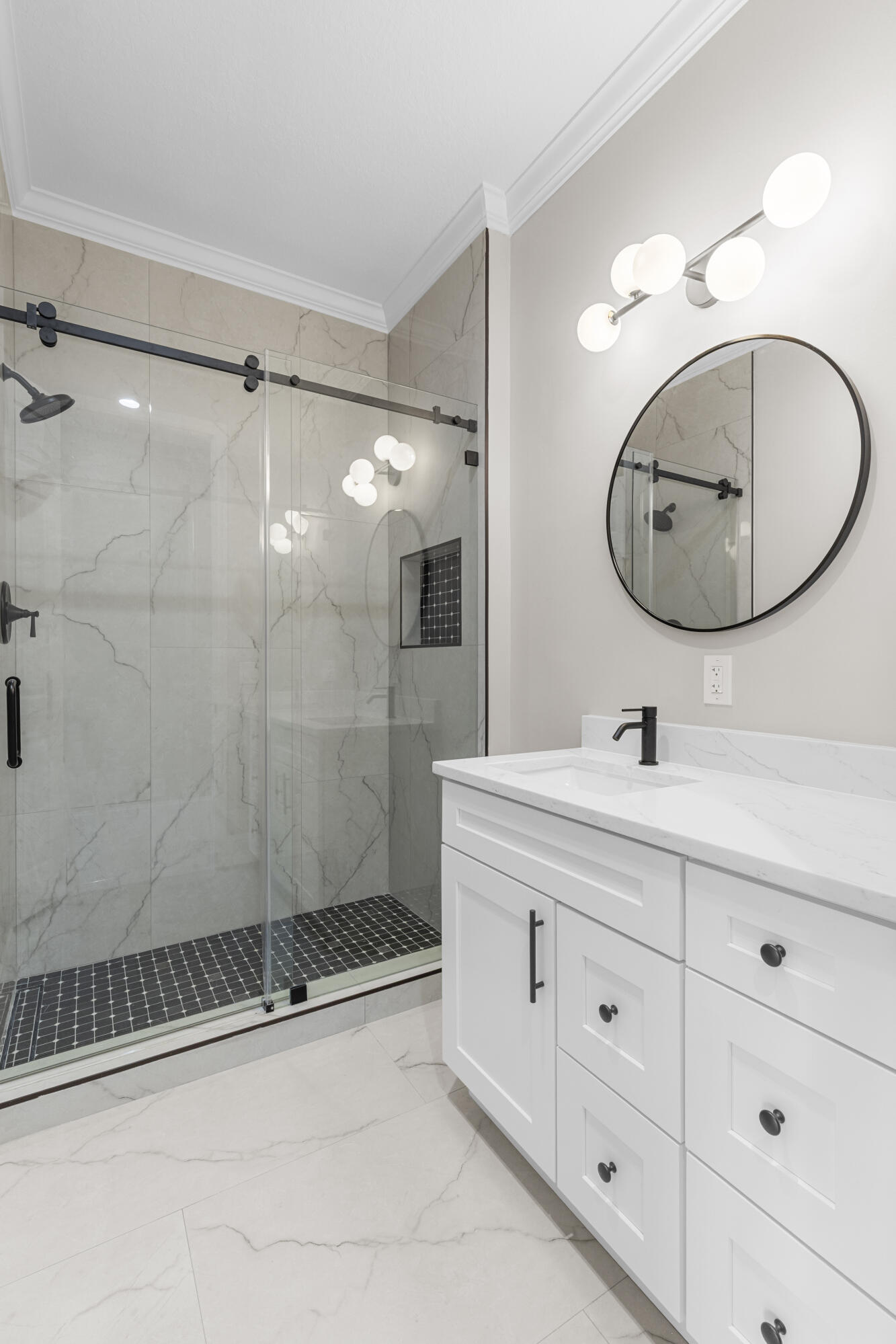 BLACK DIAMOND PH 1 - Residential