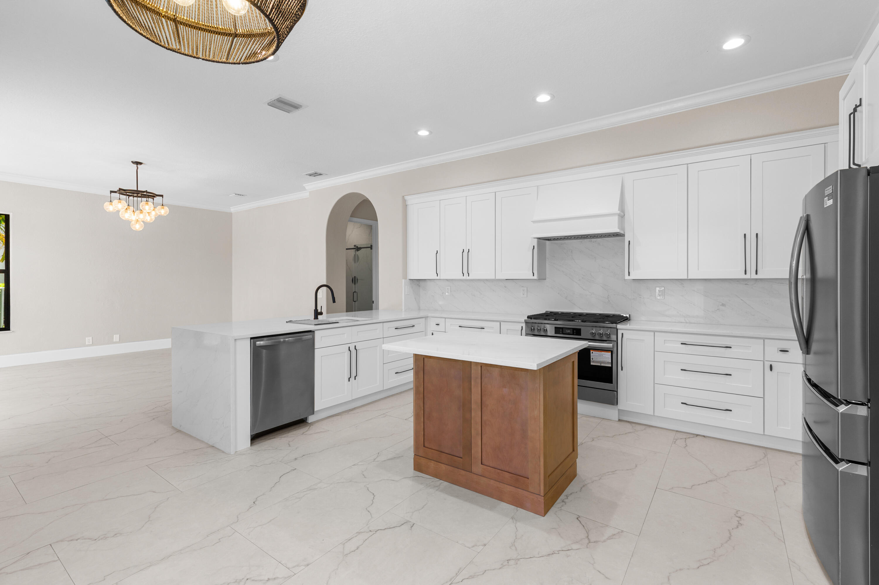 BLACK DIAMOND PH 1 - Residential