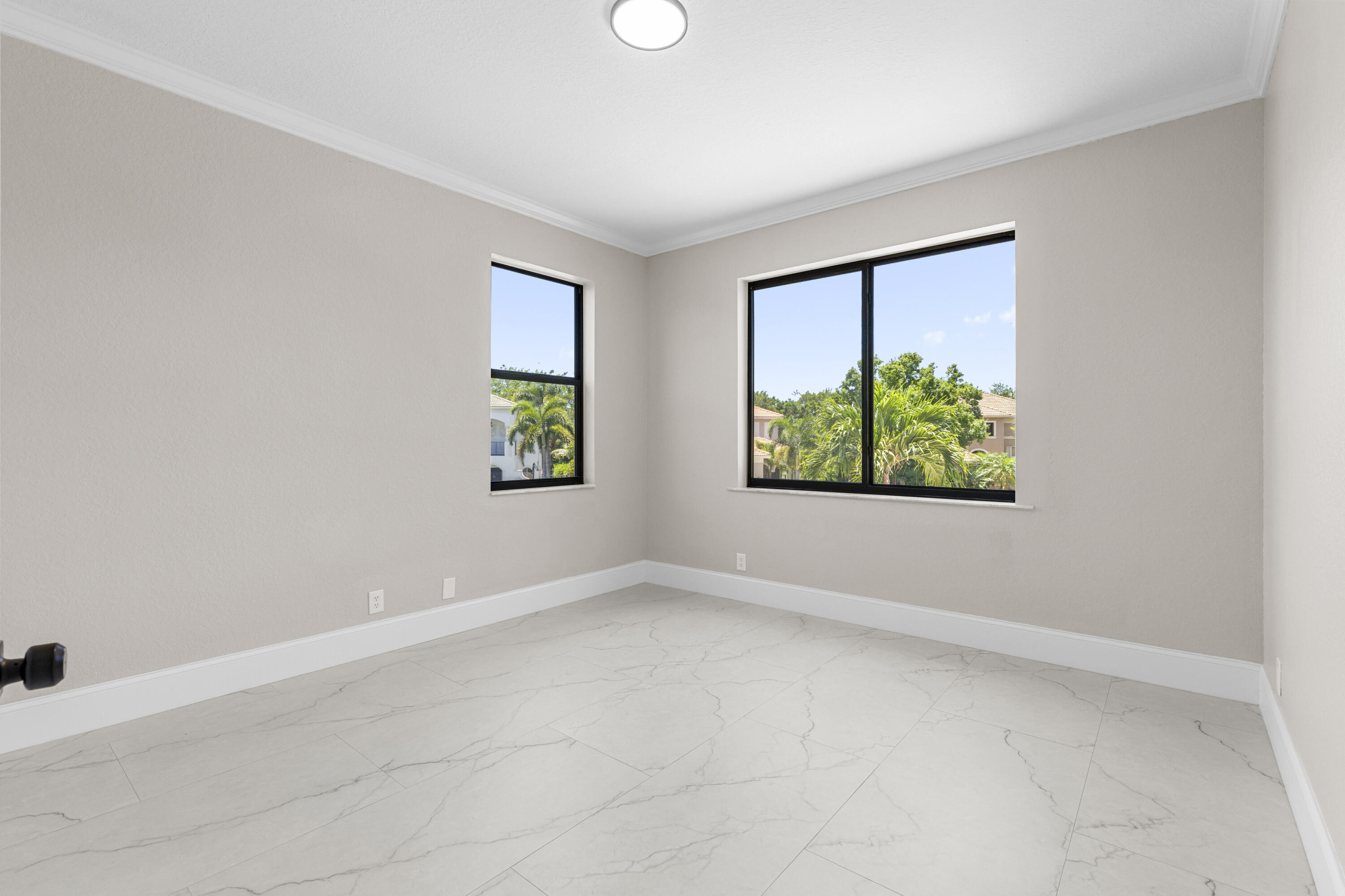 BLACK DIAMOND PH 1 - Residential