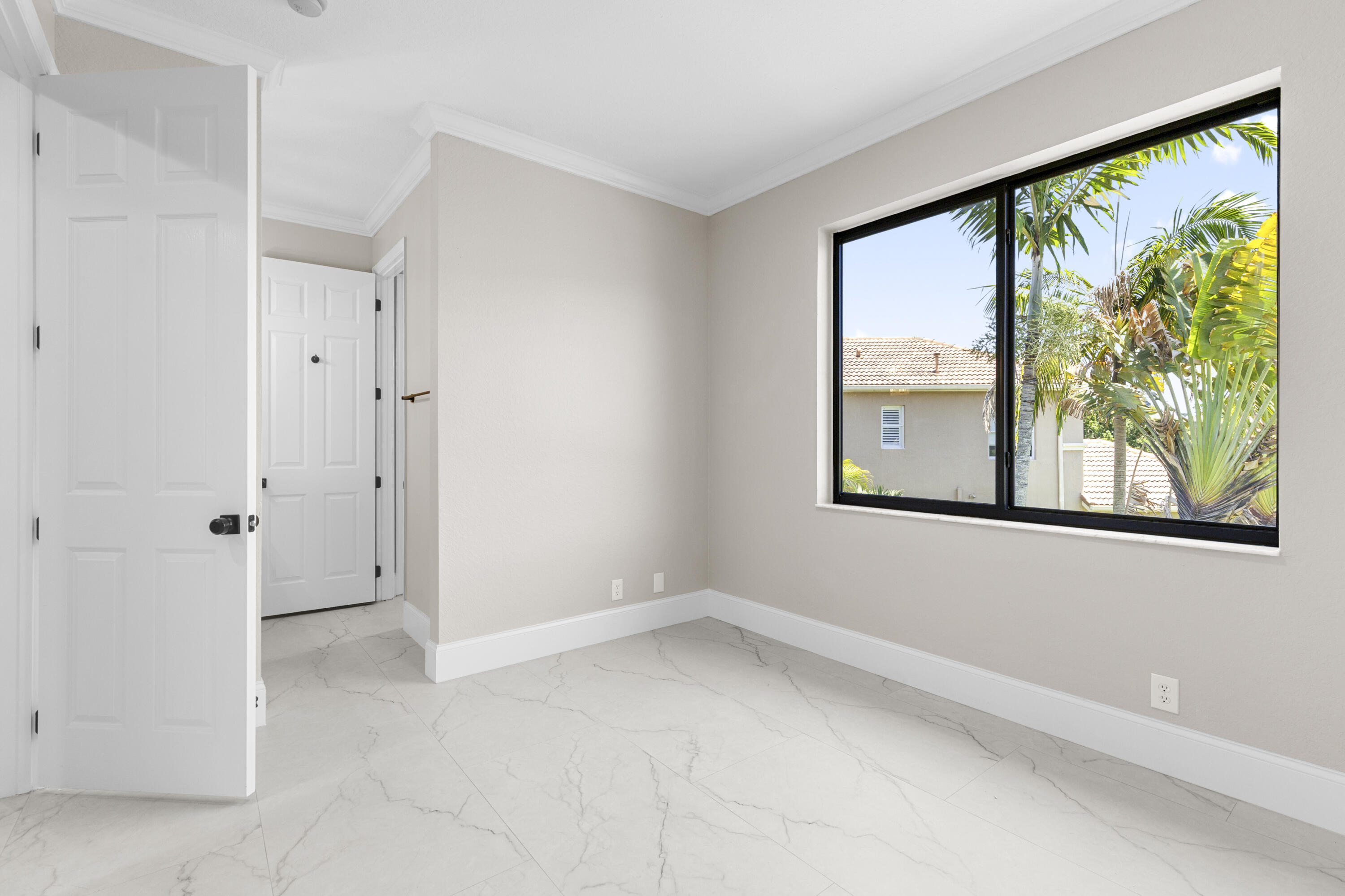 BLACK DIAMOND PH 1 - Residential