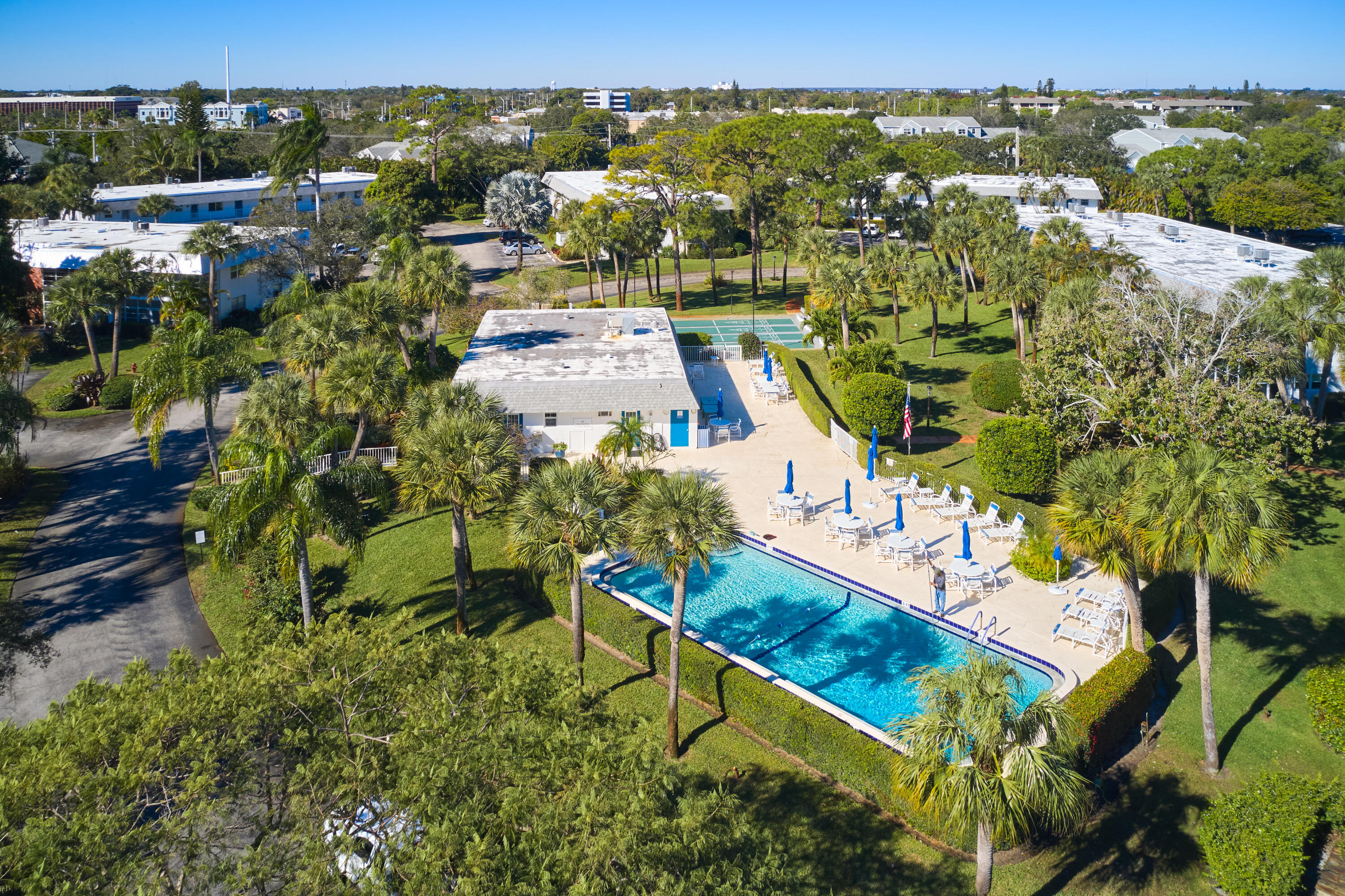 Cedar Pointe Condo - Residential