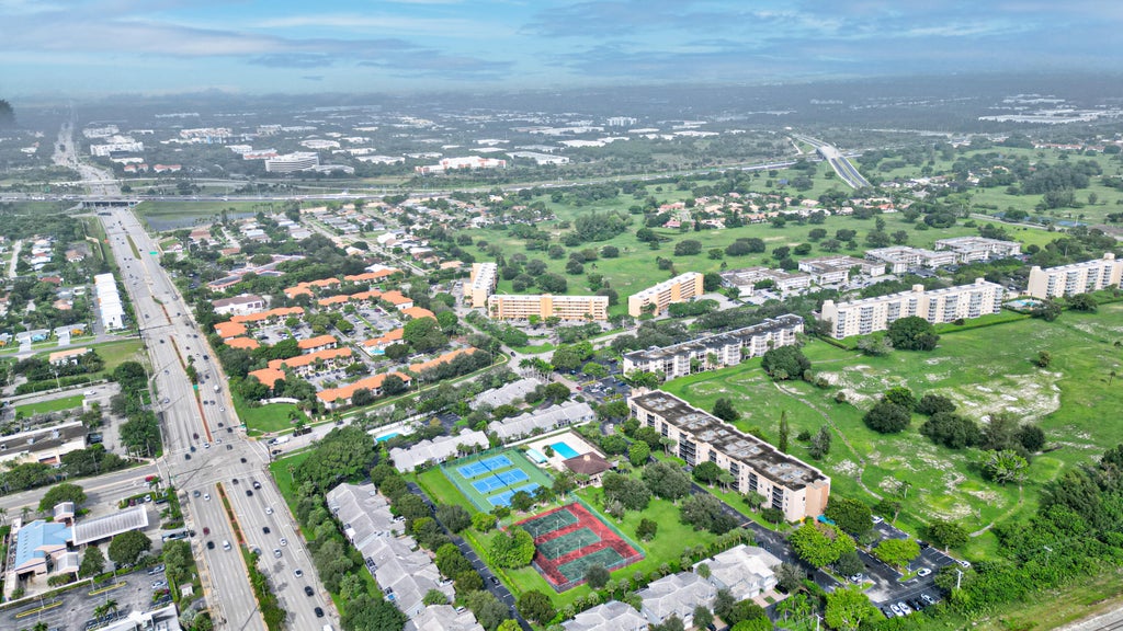Photo of 5401 NW 2nd Avenue #TWO, Boca Raton, FL 33487 (MLS # B26073848)