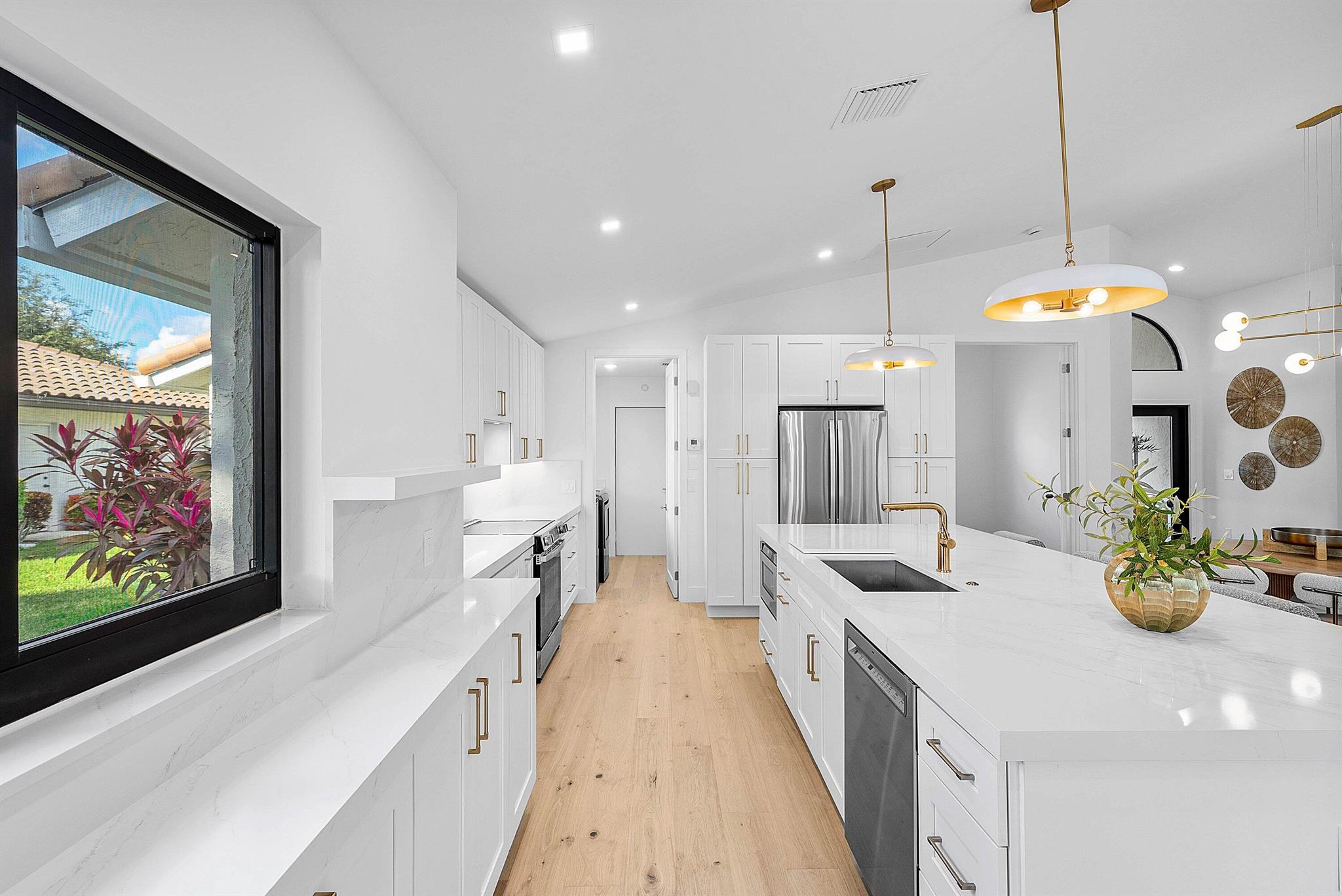 ASPEN RIDGE - Residential