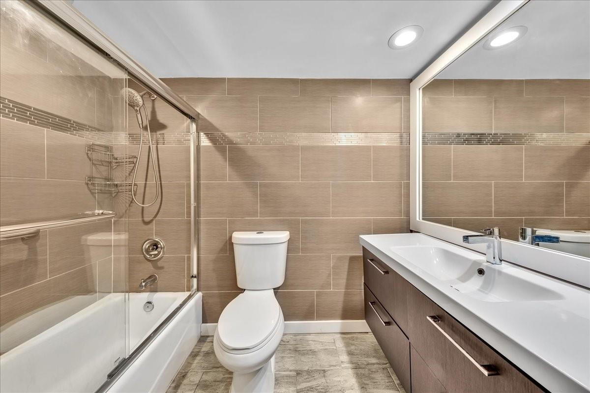 No 113 Palm-Aire Country - Residential Lease