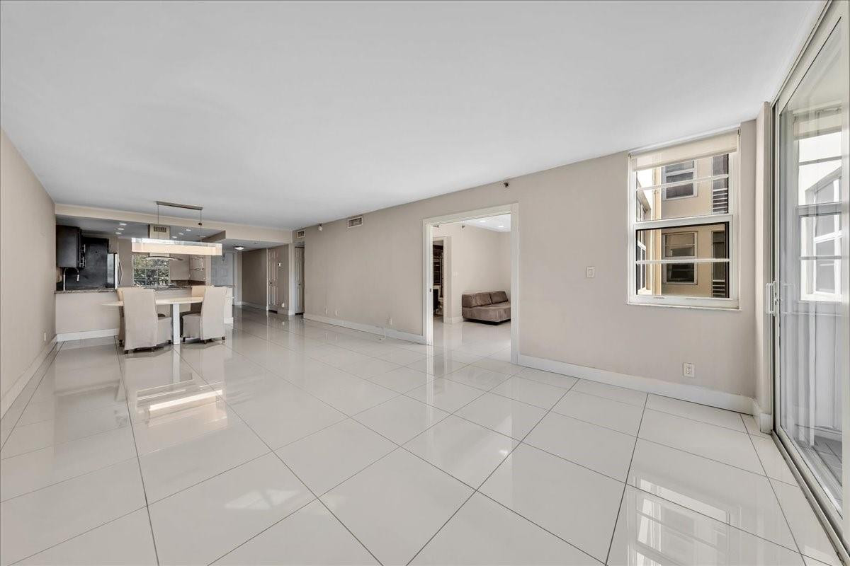 No 113 Palm-Aire Country - Residential Lease