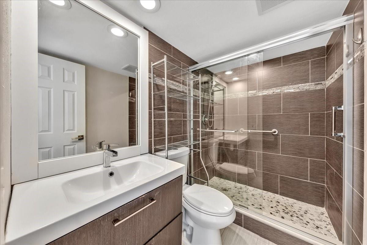 No 113 Palm-Aire Country - Residential Lease