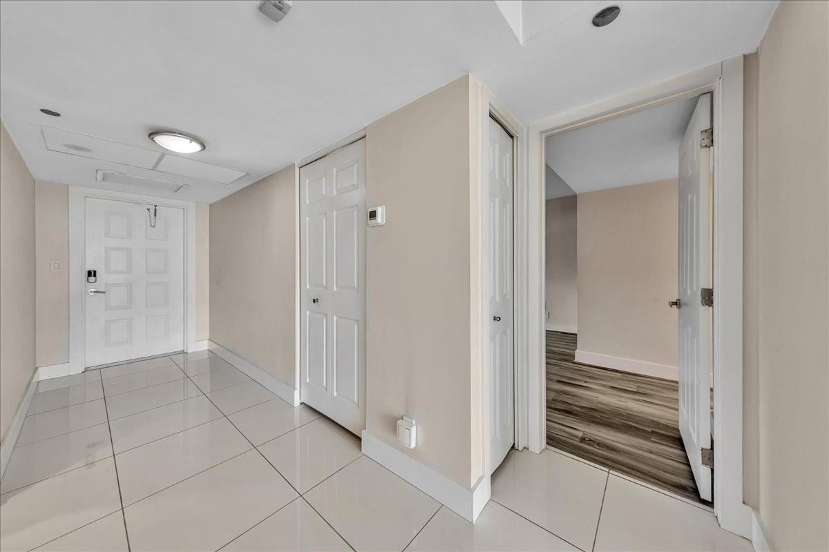 No 113 Palm-Aire Country - Residential Lease