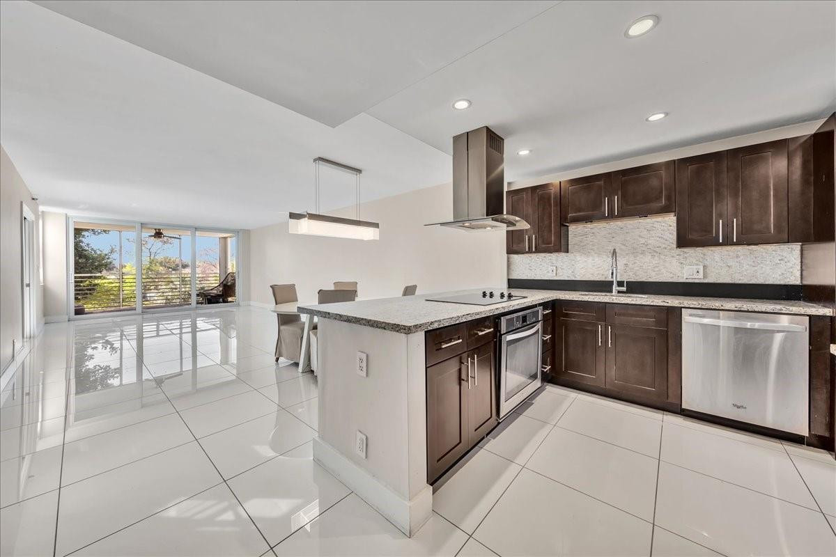 No 113 Palm-Aire Country - Residential Lease