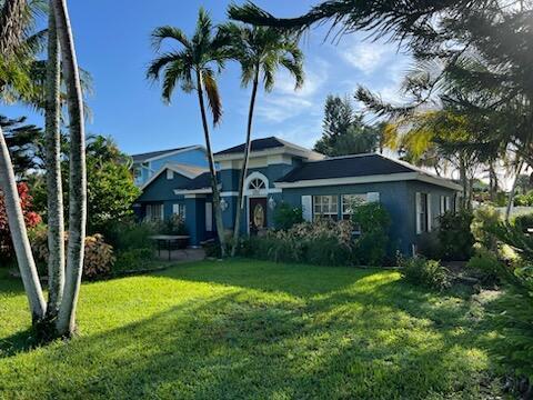 The desirable east Boca Raton neighborhood of Palm Beach Farms hosts an adorable 2 bedroom/2 bath + flex room bungalow with semi-detached 2 car garage with separate boat storage ready for renovation. It sits on a corner lot with entry from both streets. At 1380 square feet, plus large enclosed patio, and original wood ceilings, this home is very livable and ready for your special touch. Priced to sell! Considering all offers thru Sept 30th with Proof of Funds.