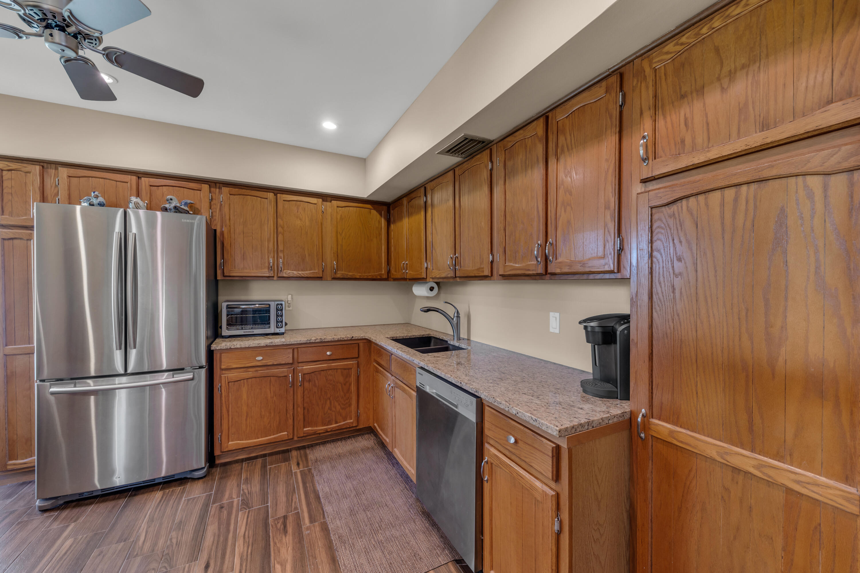 WOODHAVEN EAST CONDO - Residential