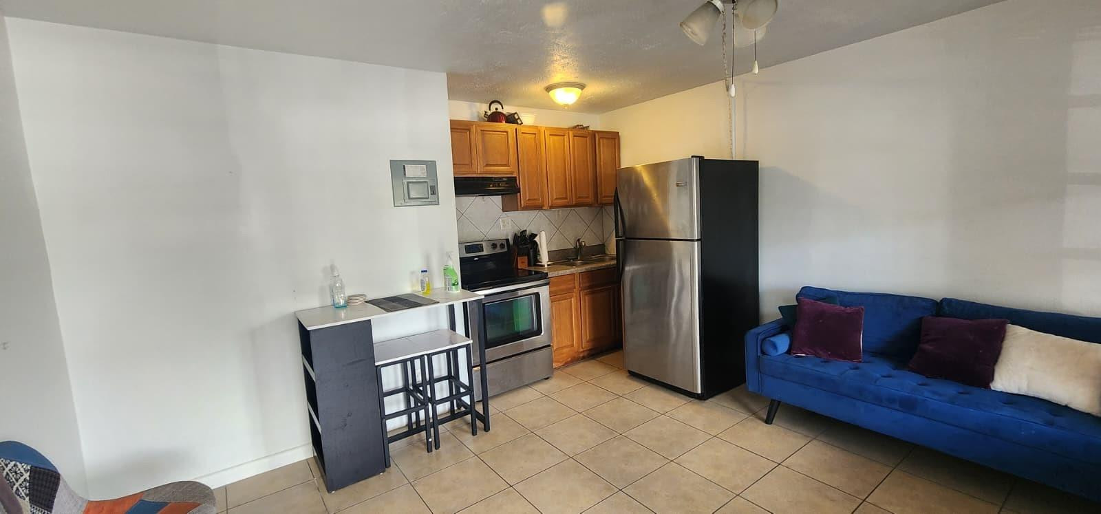 CORAL POINT - Residential Lease