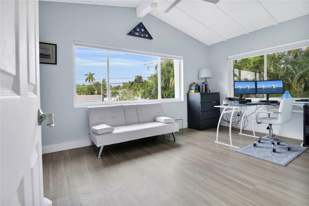GILL ISLES - Residential
