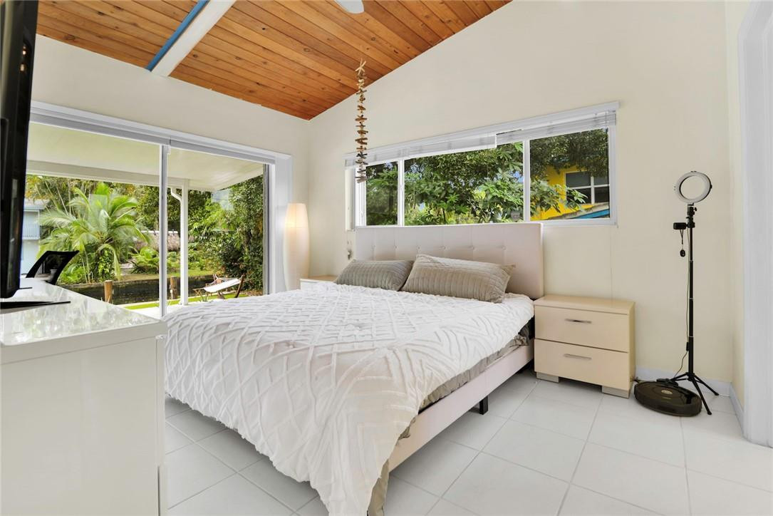 GILL ISLES - Residential