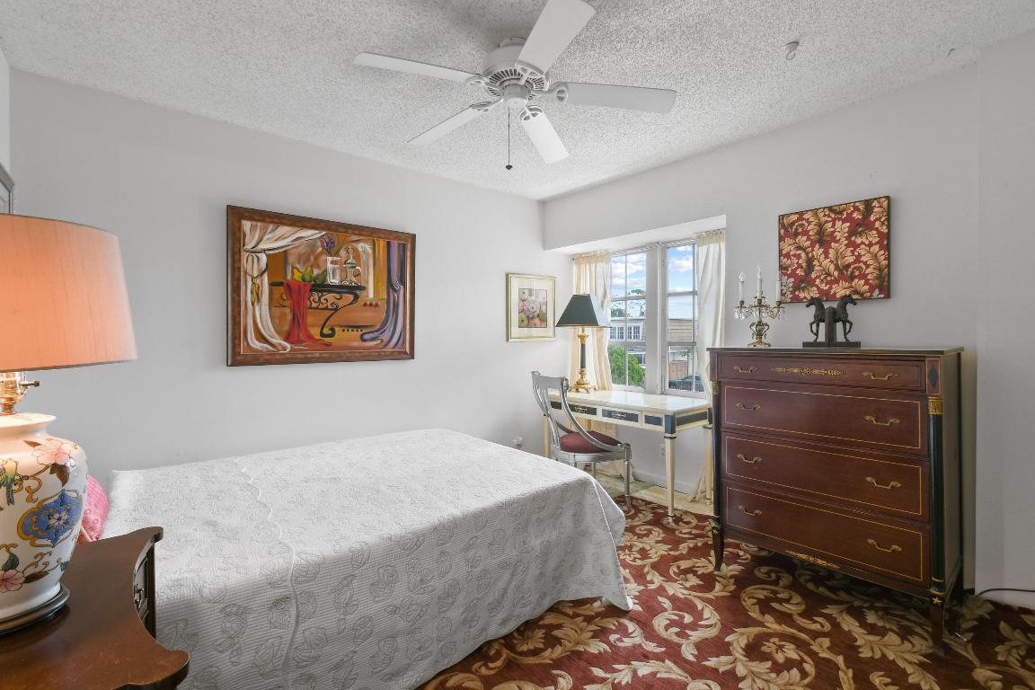 WINCHESTER COURT - Residential