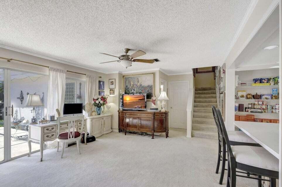 WINCHESTER COURT - Residential