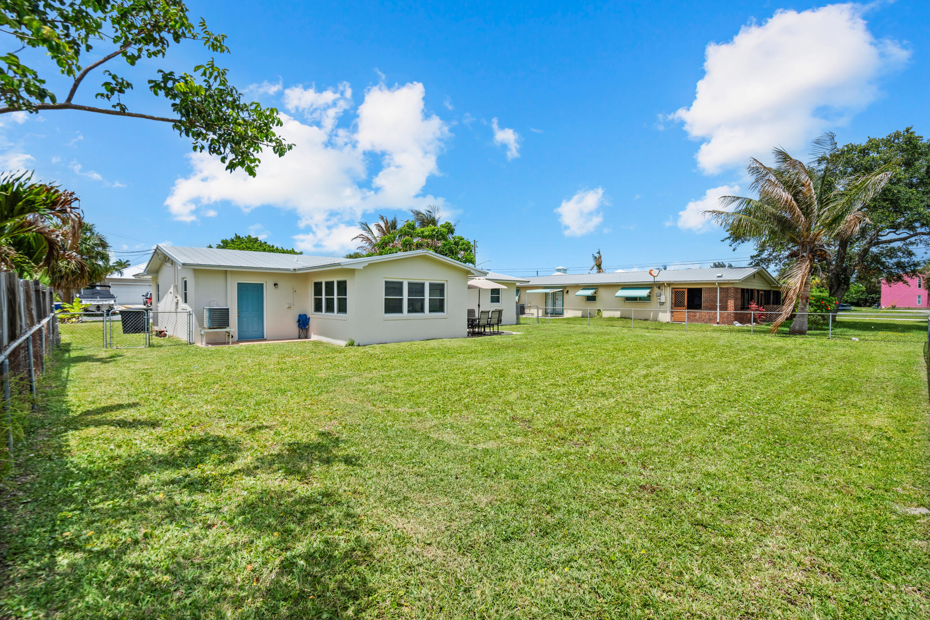 THUMB POINT SUBDIVISION - Residential