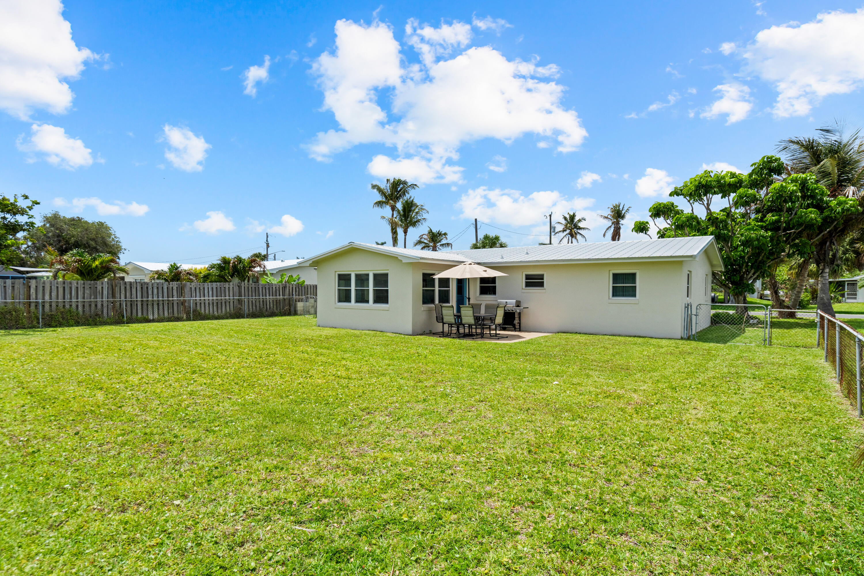 THUMB POINT SUBDIVISION - Residential