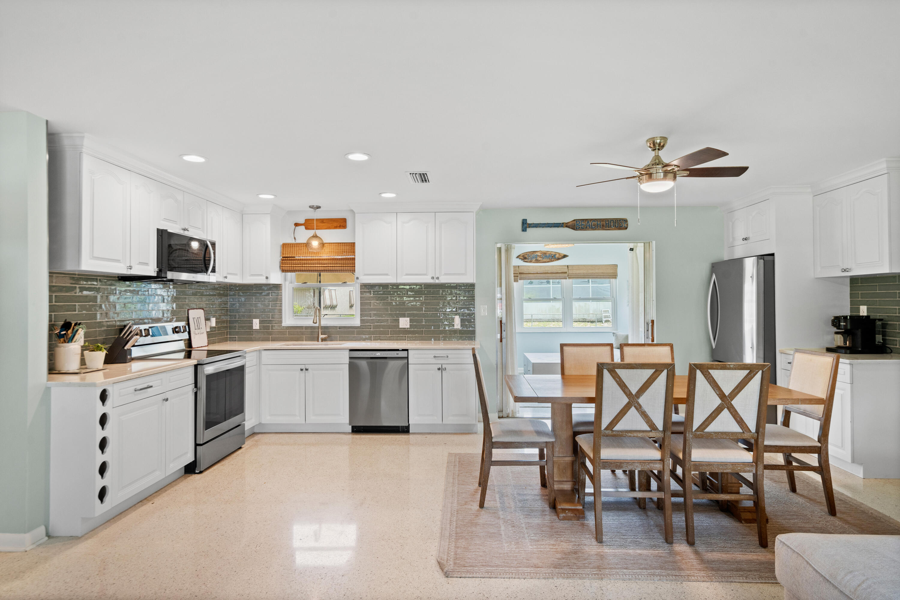 THUMB POINT SUBDIVISION - Residential