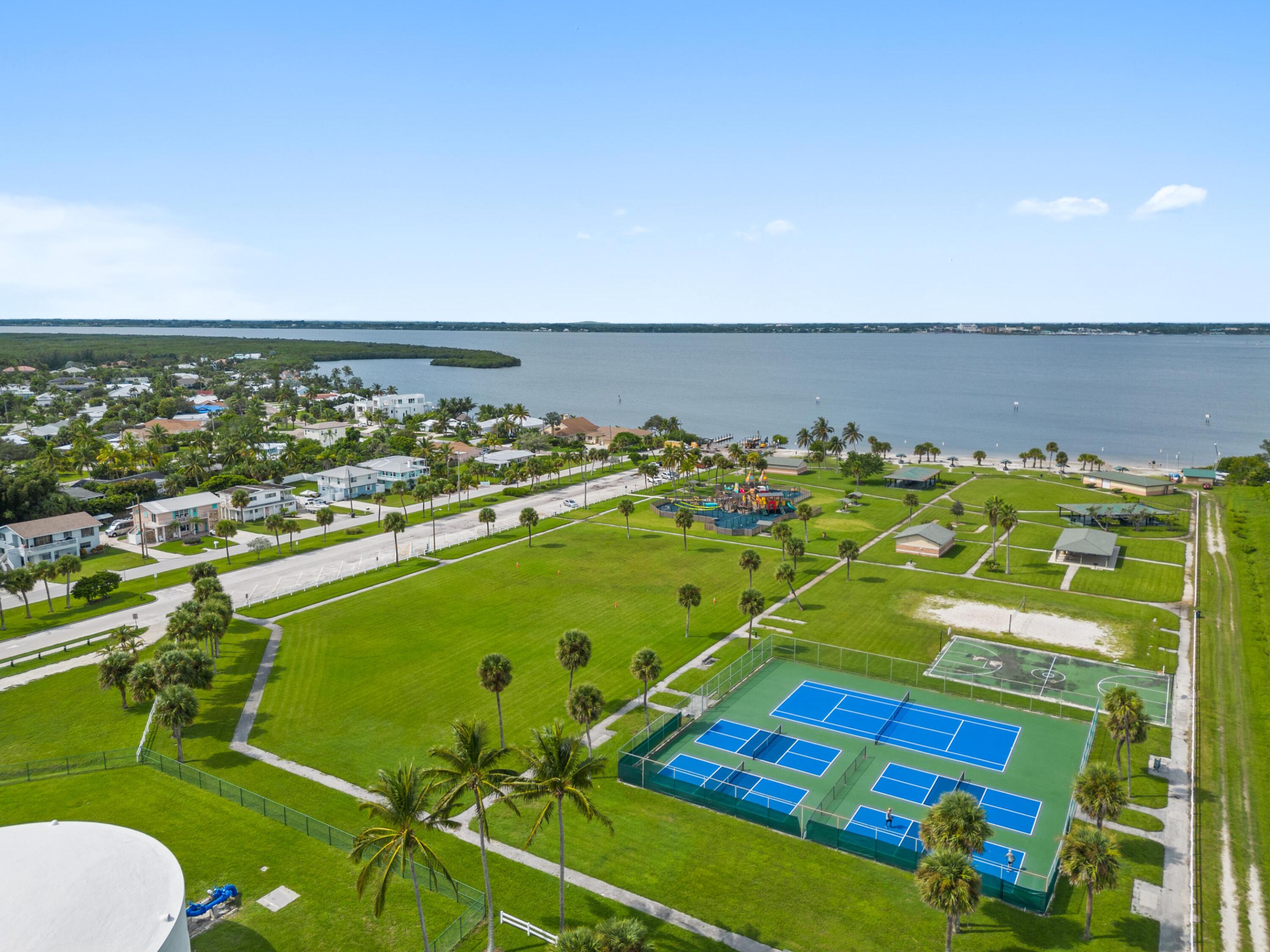 THUMB POINT SUBDIVISION - Residential
